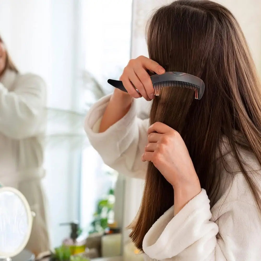 Clarity Comb | Exfoliate, Massage & Stimulate Growth